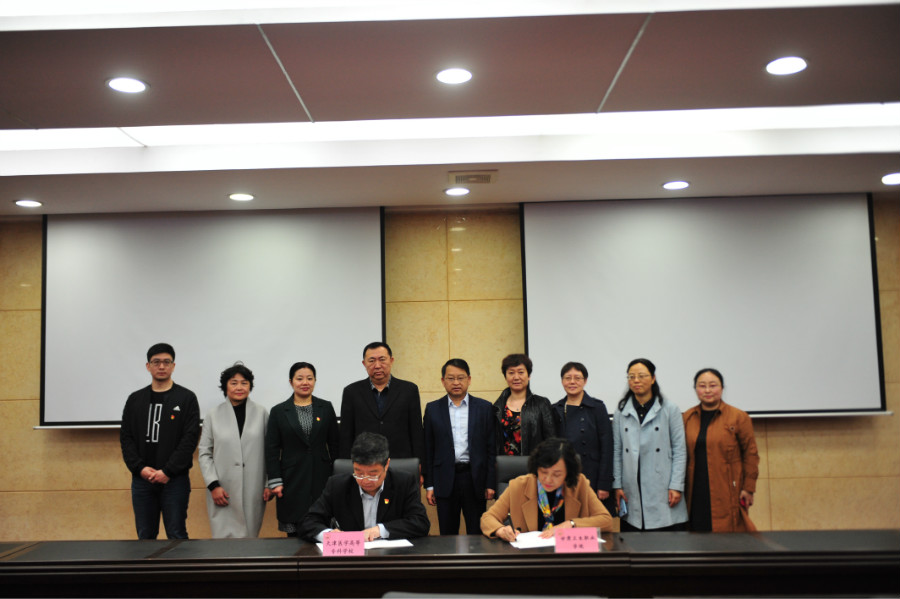 1555678728698030306.jpg 2.jpg