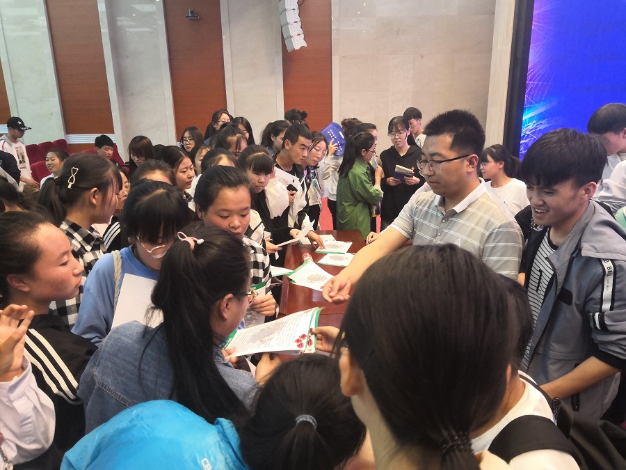 1560916184728031183.jpg 3.jpg